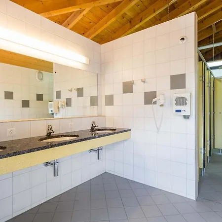 Lazy Rancho - Eiger - Moench - Jungfrau - Camping Interlaken