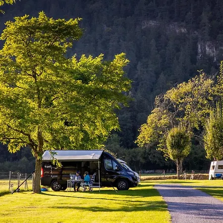 Lazy Rancho - Eiger - Moench - Jungfrau - Camping Interlaken