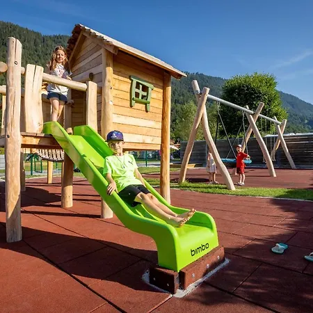 Lazy Rancho - Eiger - Moench - Jungfrau - Kemping