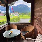 Lazy Rancho - Eiger - Moench - Jungfrau - إنترلاكن
