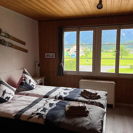 Lazy Rancho - Eiger - Moench - Jungfrau - 캠프장 인터라켄