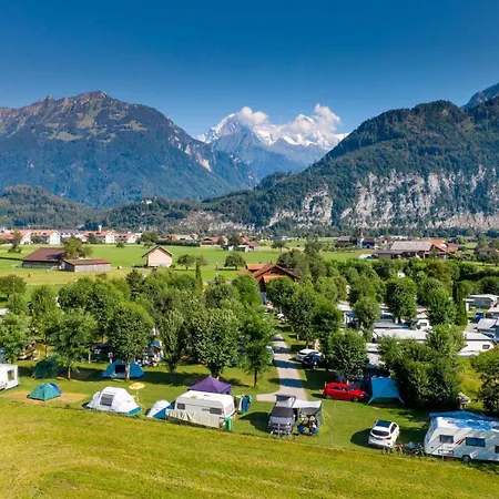 Lazy Rancho - Eiger - Moench - Jungfrau - 인터라켄